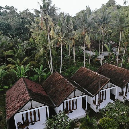 Kubu Indah Guest House Batumadeg Екстер'єр фото