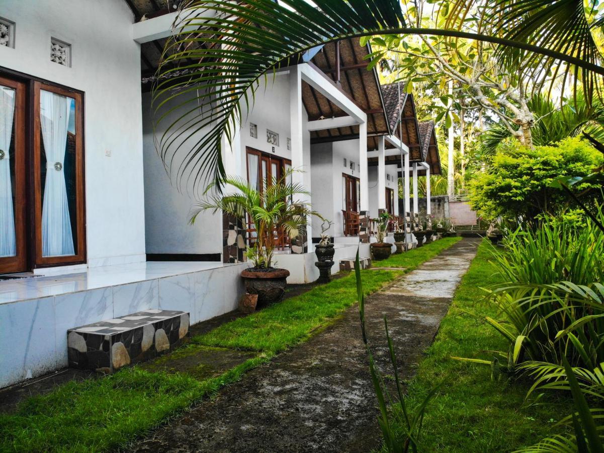 Kubu Indah Guest House Batumadeg Екстер'єр фото