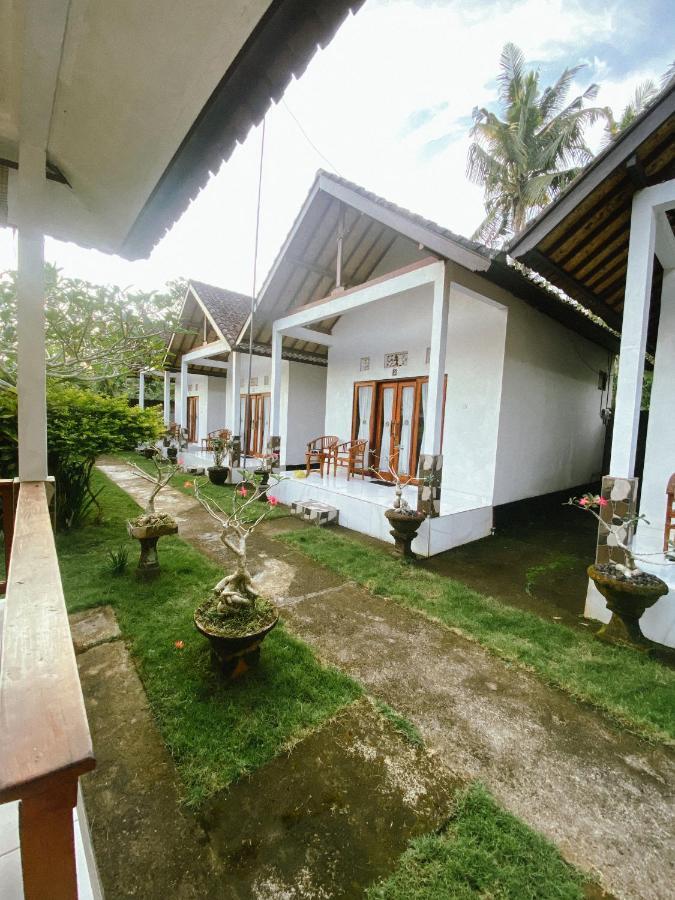 Kubu Indah Guest House Batumadeg Екстер'єр фото